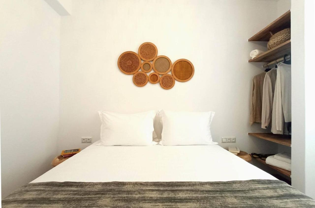 Beach Apartment Thalia With Hot Tub And Sea View Agios Prokopios  Exterior photo